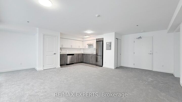 Property Photo: 45 Connaught Avenue 402 ON M4L 2V8