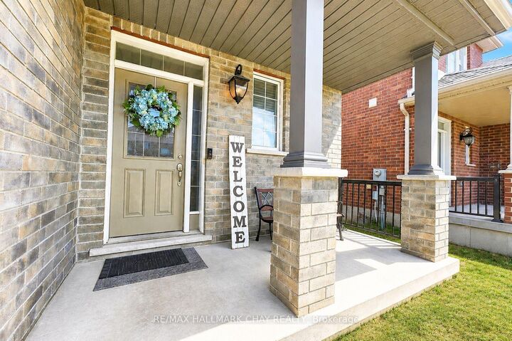 Property Photo: 23 Nathan Crescent ON L4N 0S5