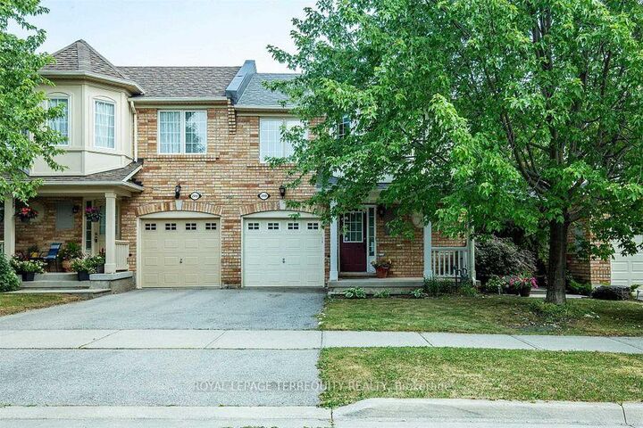 Property Photo: 2458 Baintree Crescent ON L6M 4W9