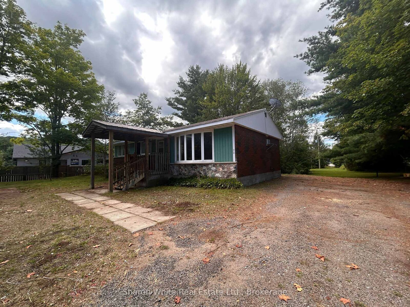 Property Photo:  310 Hastings Street N  ON K0L 1C0 