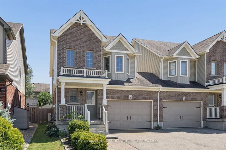 Property Photo: 132 Banting Crescent ON L0M 1B6