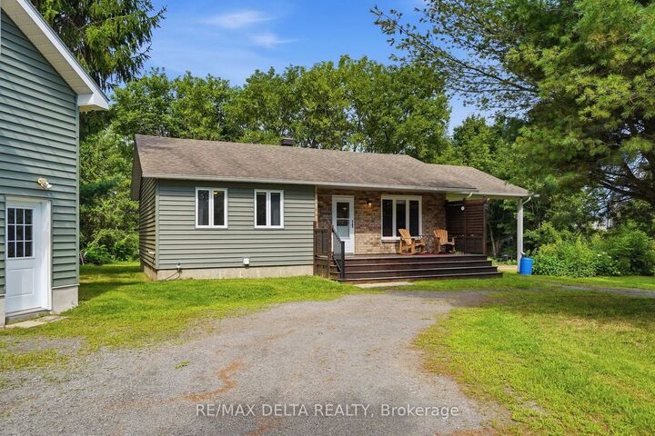Photo de la propriété:  1120 Des Cedres Street  ON K0B 1B0 