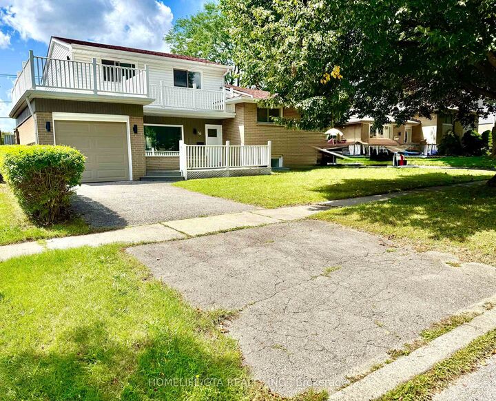 14 Heatherwood Road — photo 1