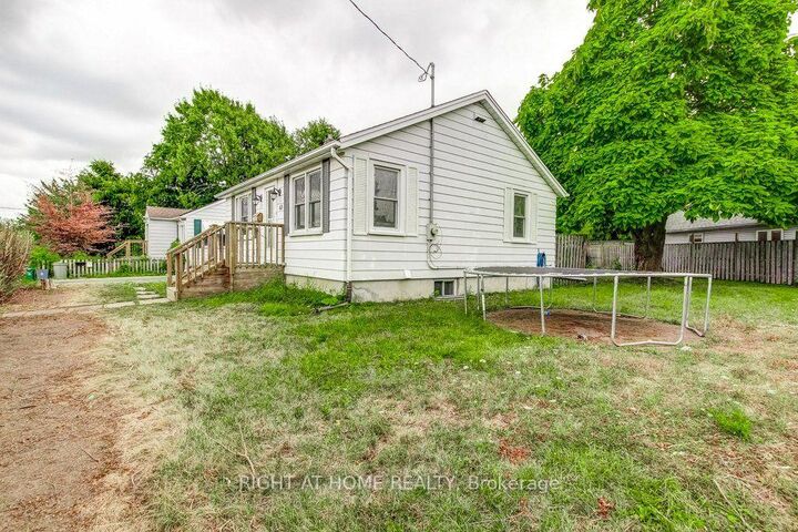Property Photo: 63 Kinsey Street ON L2S 1E2