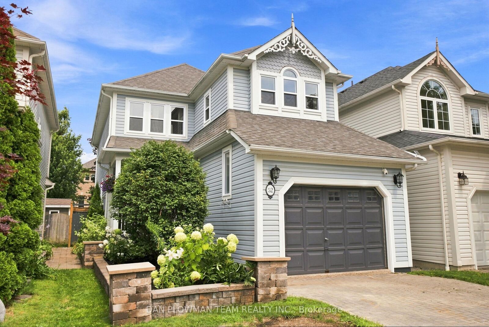 Property Photo: 52 Wells Crescent ON L1M 1C9