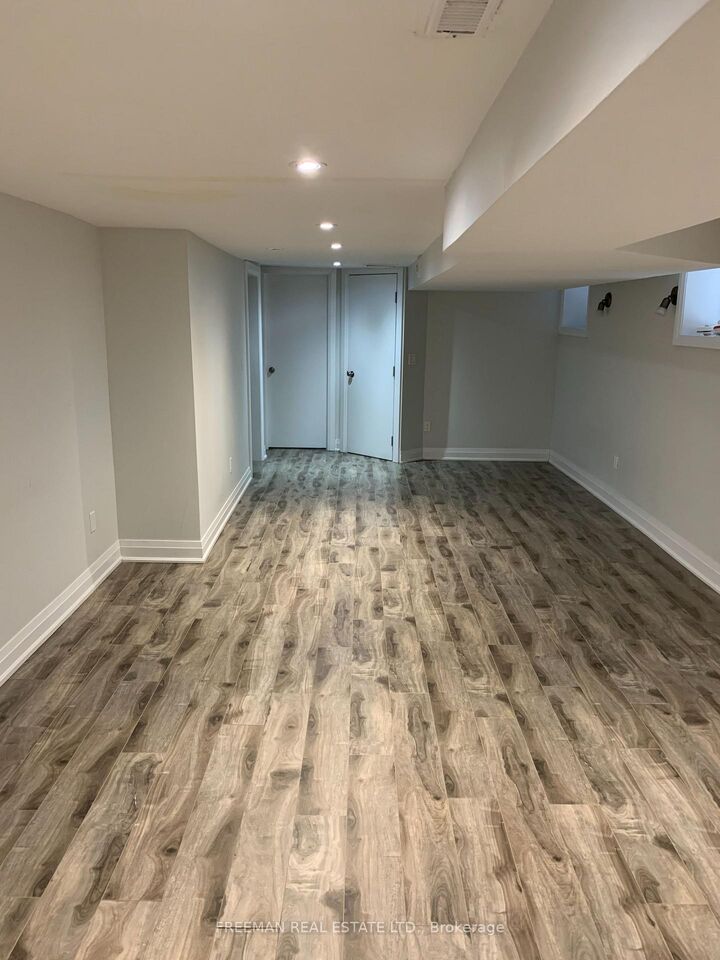 Property Photo:  642 Gladstone Avenue Lower Lvl Studio  ON M6H 3J4 