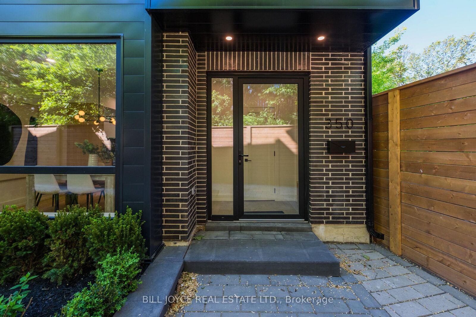 Property Photo: 350 Lee Avenue ON M4E 2P8