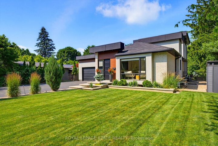 Property Photo: 282 Robina Road ON L9G 2L7