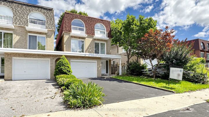 Property Photo: 17 Chipwood Crescent ON M2J 3X6