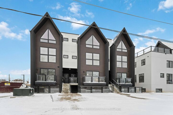 Property Photo: 7277 Wilson Crescent 308 ON L2G 4R8