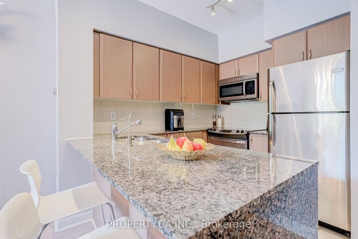Property Photo:  525 Wilson Avenue 118  ON M3H 0A7 