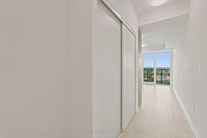 Property Photo:  1285 Dupont Street 1805  ON M6H 0E3 