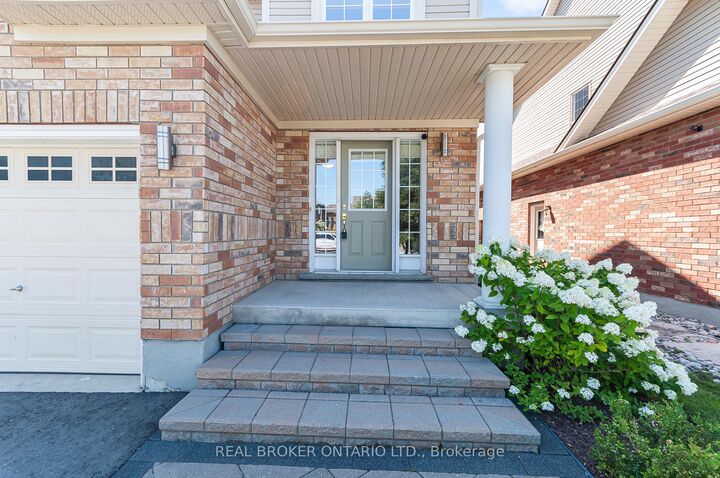 Property Photo: 320 Holden Street ON L9Y 0E1