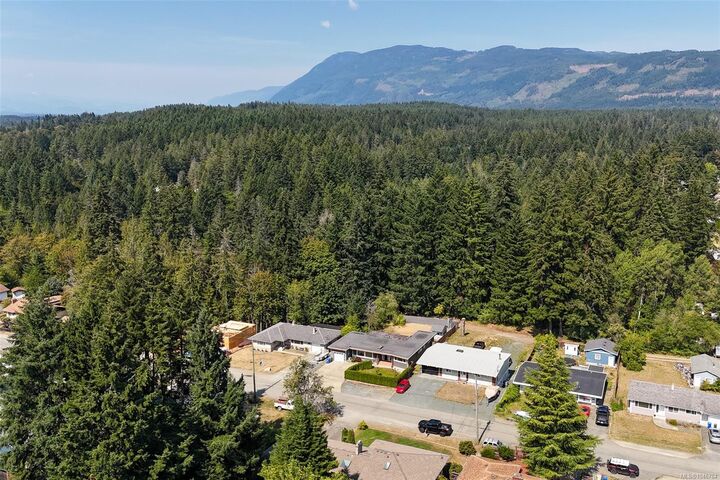 4281 Michigan Rd — photo 1