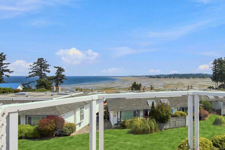 330 Dogwood St #218 — photo 1