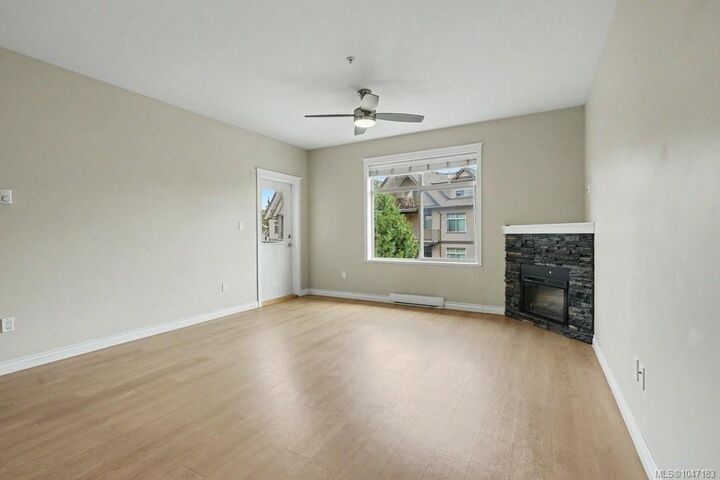 Property Photo:  2117 Meredith Rd #307  BC V9S 2N2 