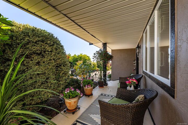 Property Photo:  757 Bowen Dr  BC V9H 1S2 