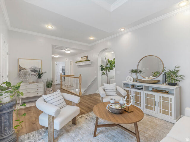Property Photo:  2047 E Village Point Way  UT 84093 