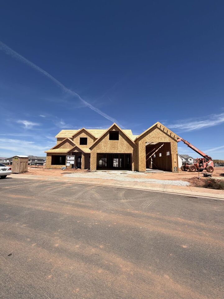 Property Photo:  491 E Malt House Cv  UT 84780 