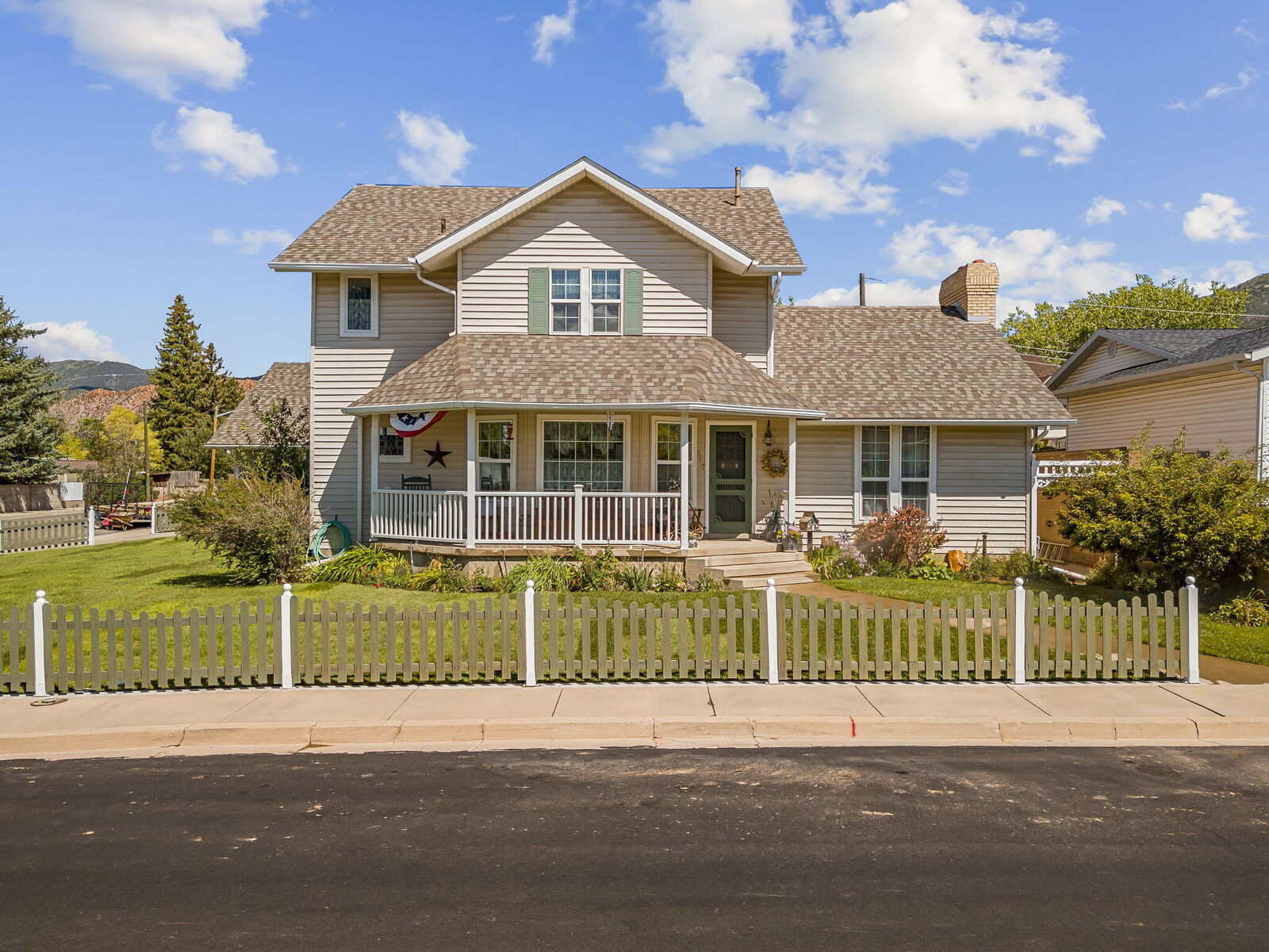 Property Photo:  517 S 860 W  UT 84720 