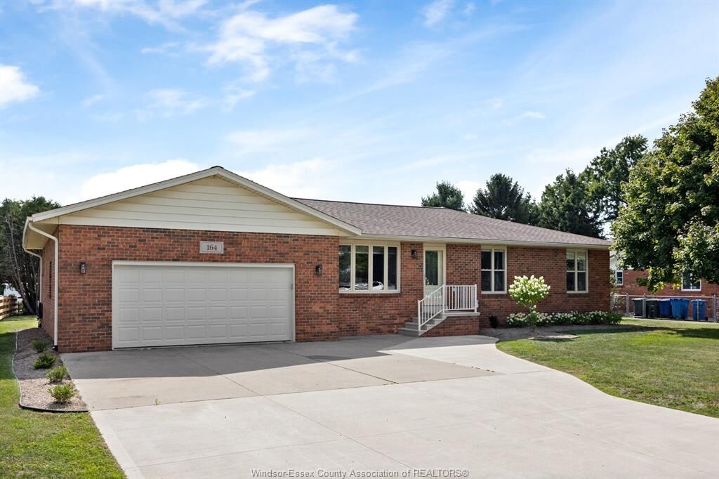 Property Photo: 164 County Road 34 ON N0R 1B0