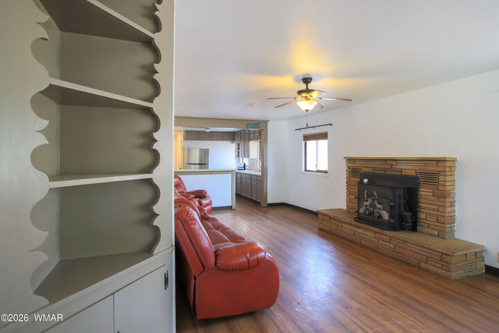Property Photo: 520 W Maple Street AZ 86047