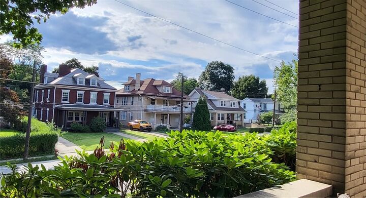 Property Photo: 3654 Perrysville Ave PA 15214
