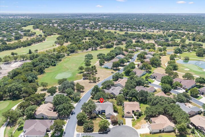 Property Photo: 101 Tipps Court TX 78633