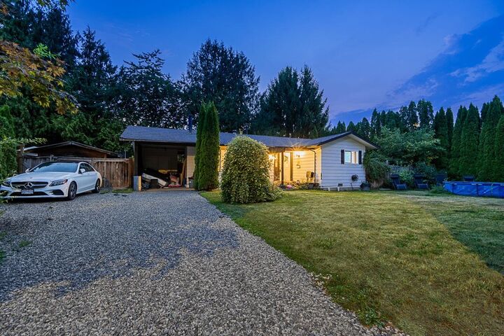 Property Photo: 2787 270B Street BC V4W 3A3