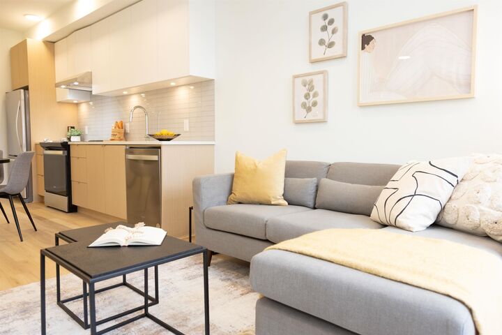 Property Photo: 37994 Second Avenue 406 BC V8B 0C3