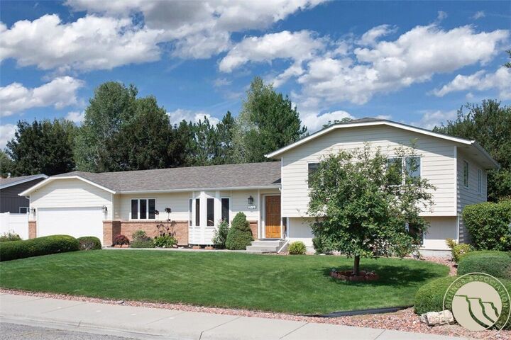 Property Photo:  2431 Applewood Ave  MT 59102 