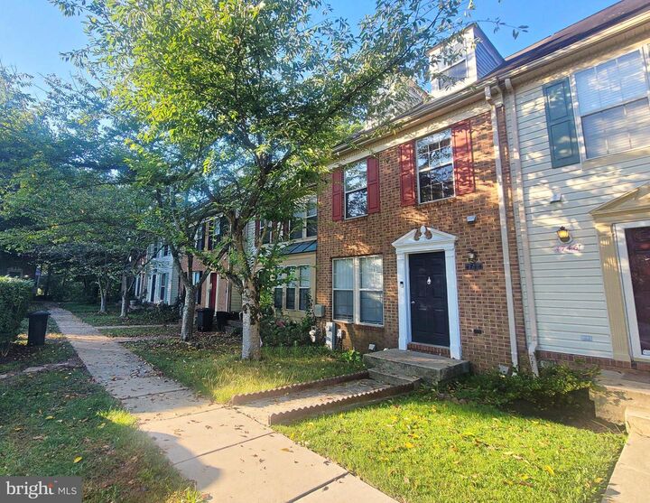 Property Photo: 4744 Wainwright Circle MD 21117