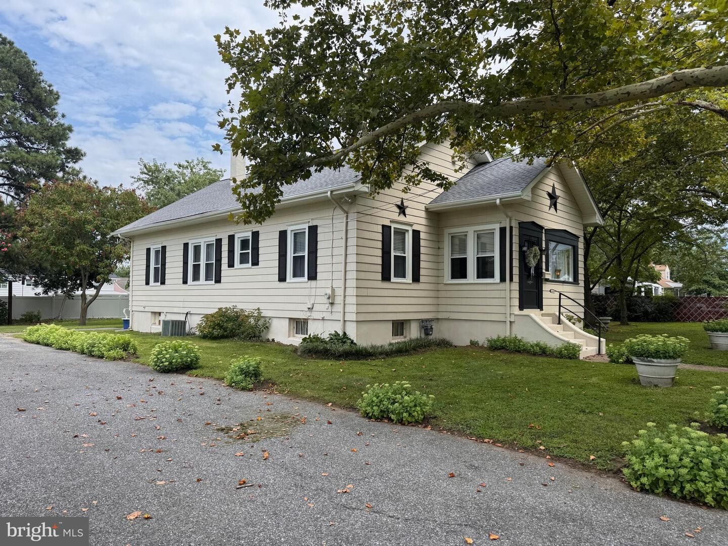 Property Photo: 16 Norman Avenue NJ 08075