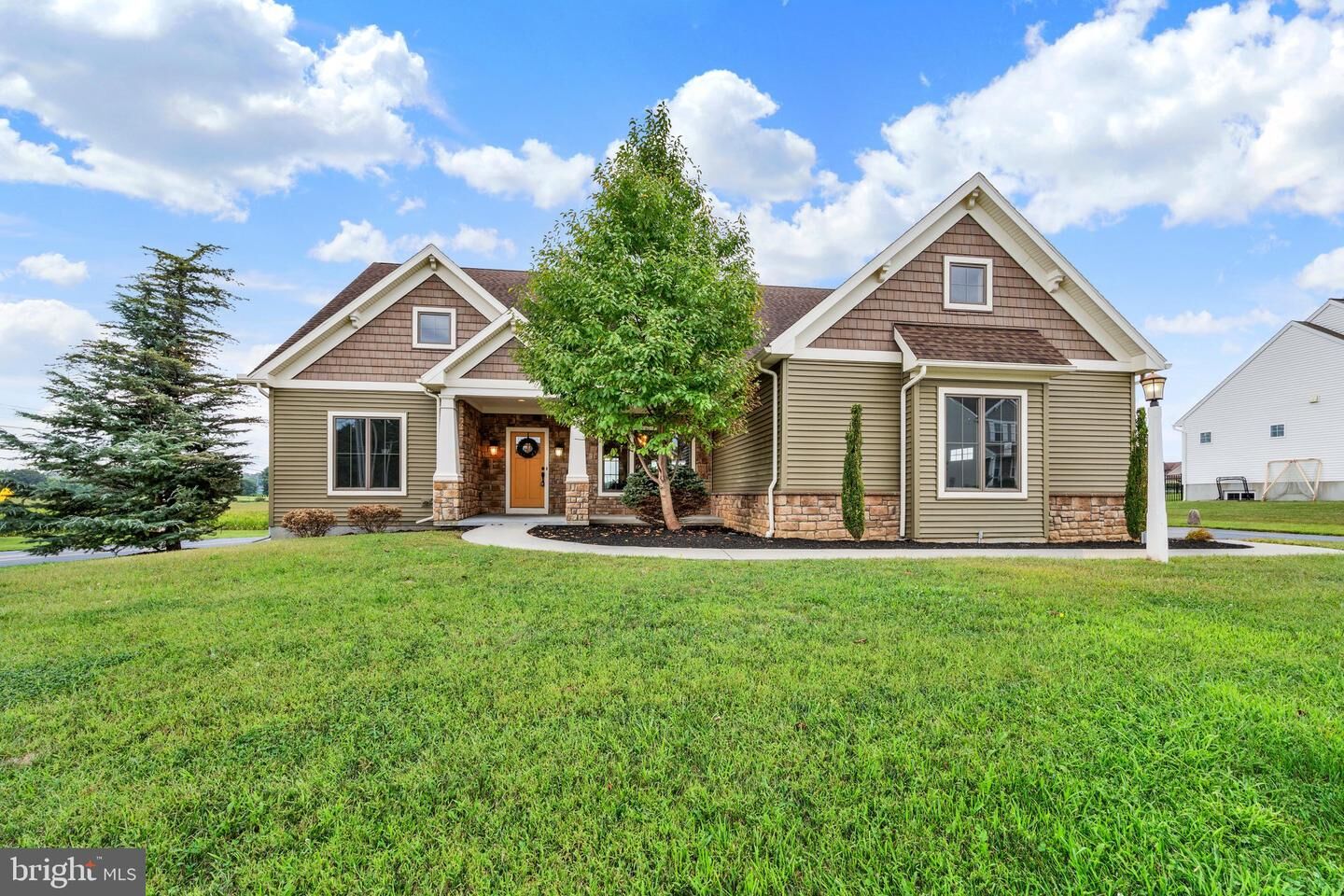Property Photo: 139 Monticello Drive PA 17042