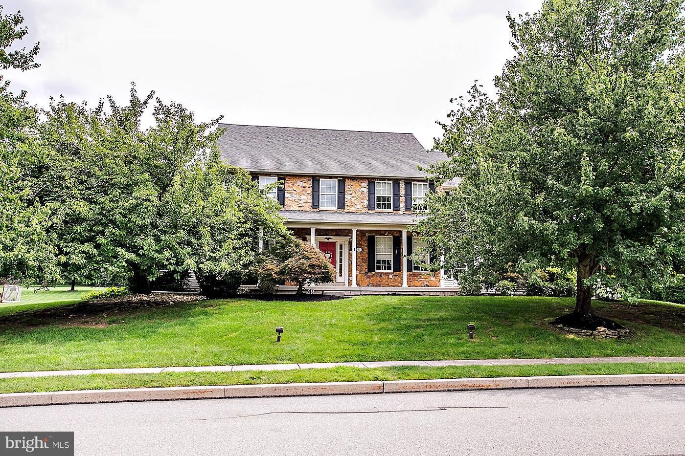 Property Photo:  41 Steeplechase Lane  PA 19468 