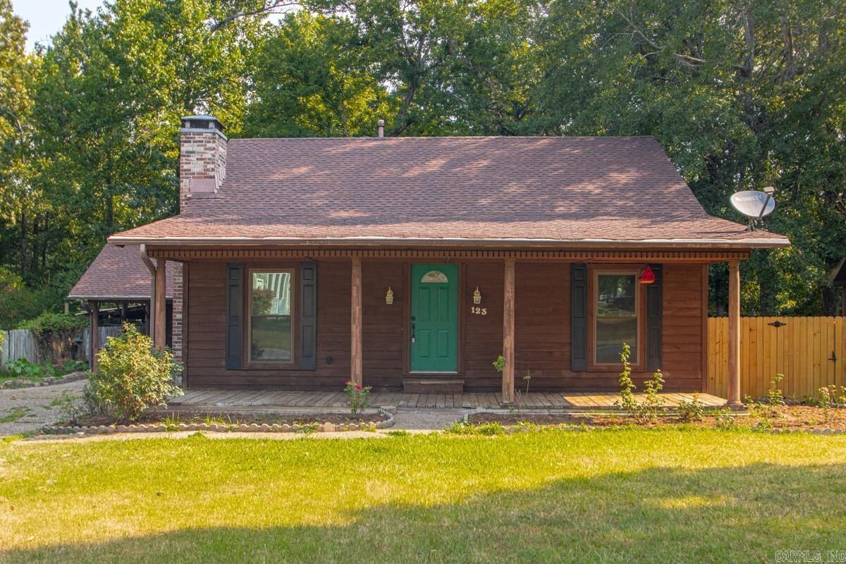 Property Photo:  123 Rolling Oaks  AR 72113 