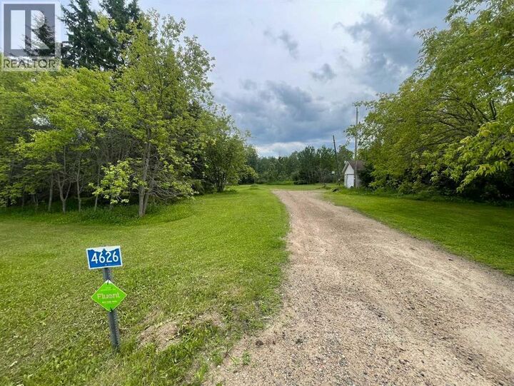 Property Photo:  4626 Cherry Wood Drive  AB T9M 1P5 