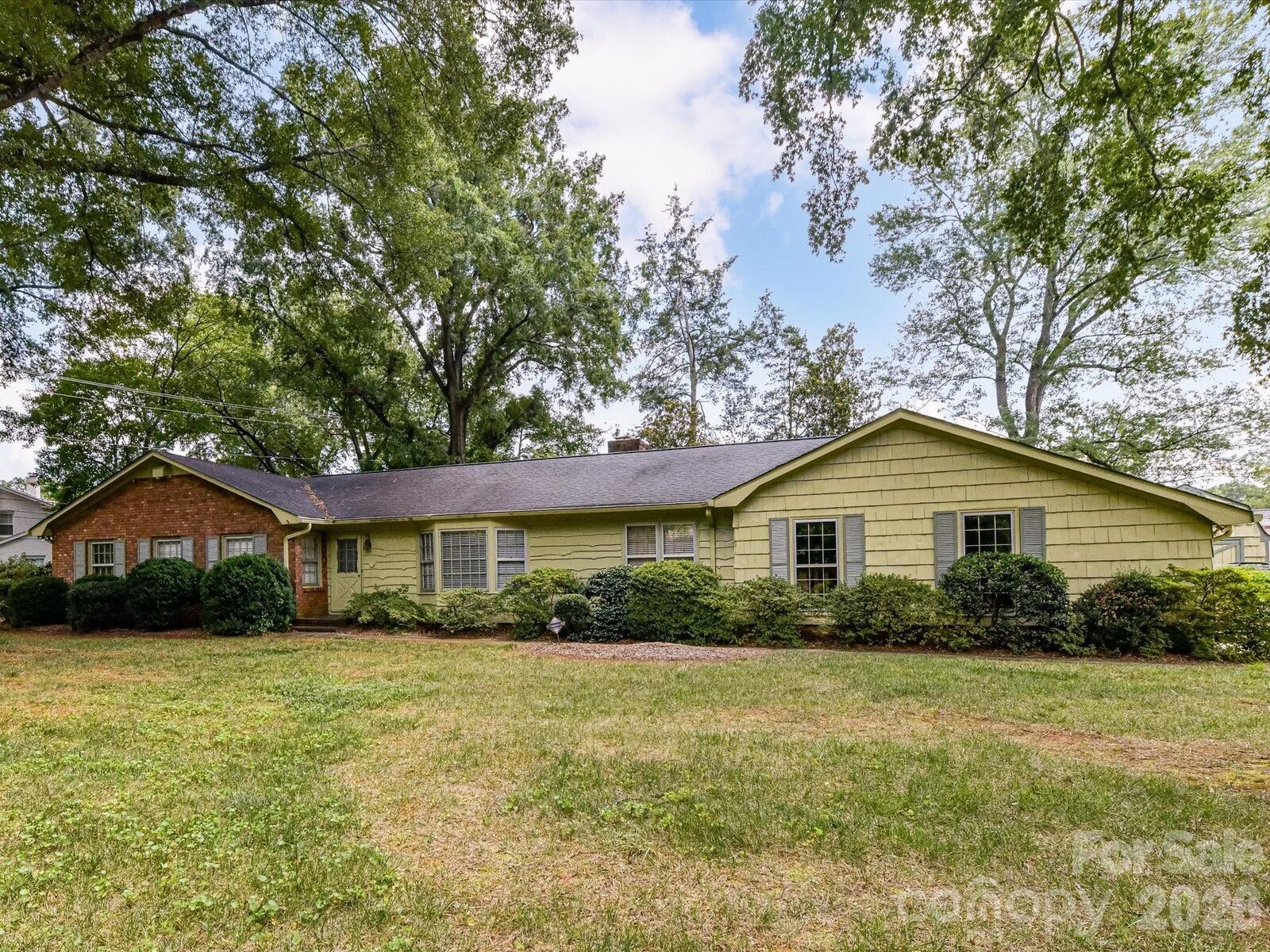 Property Photo:  5535 Lansing Drive  NC 28270 