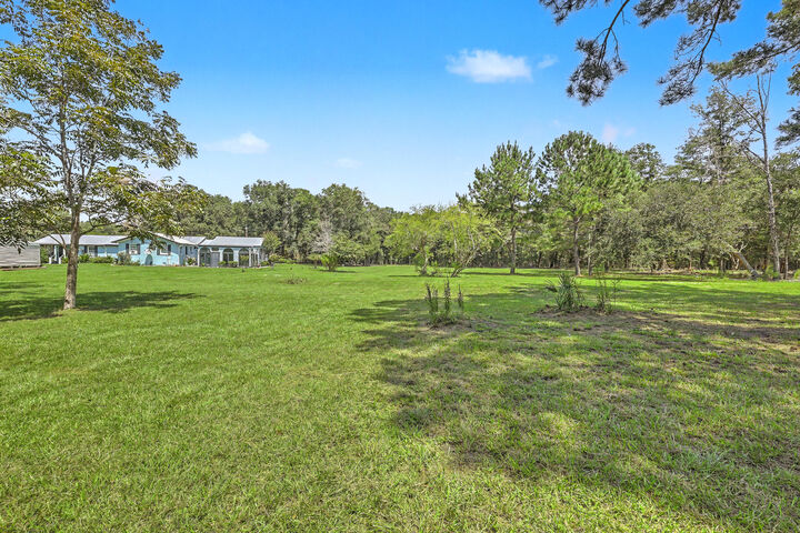 Property Photo: 912 Brown Creek Road SC 29438