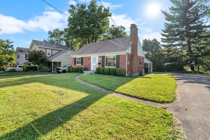 Property Photo: 1921 Rockland Avenue OH 45230