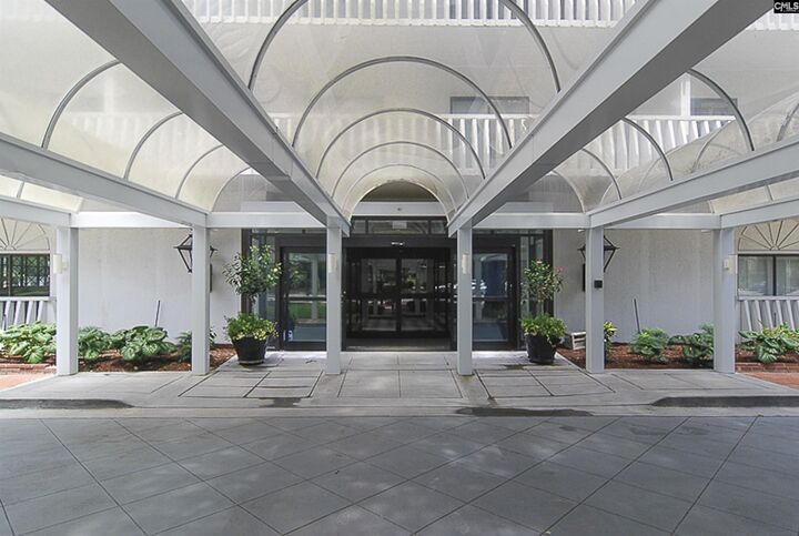 Property Photo: 1829 Senate 8C SC 29201