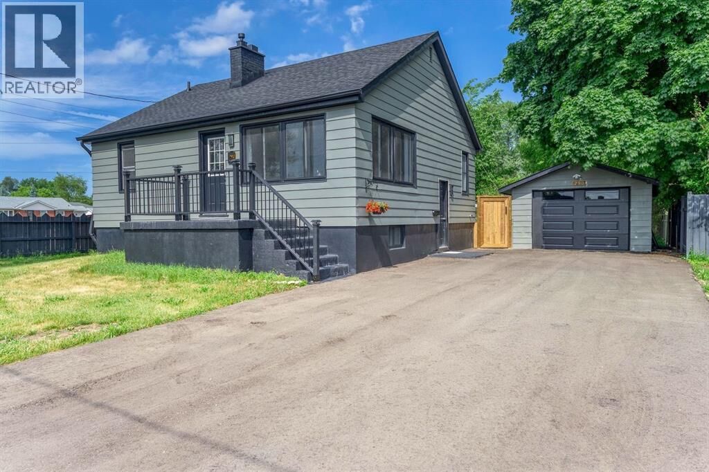 Property Photo:  790 Murphy Road  ON N7S 2Y1 