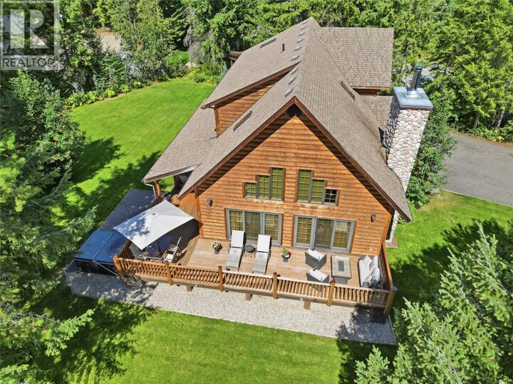 Property Photo: 580 Park Drive BC V0E 1N1