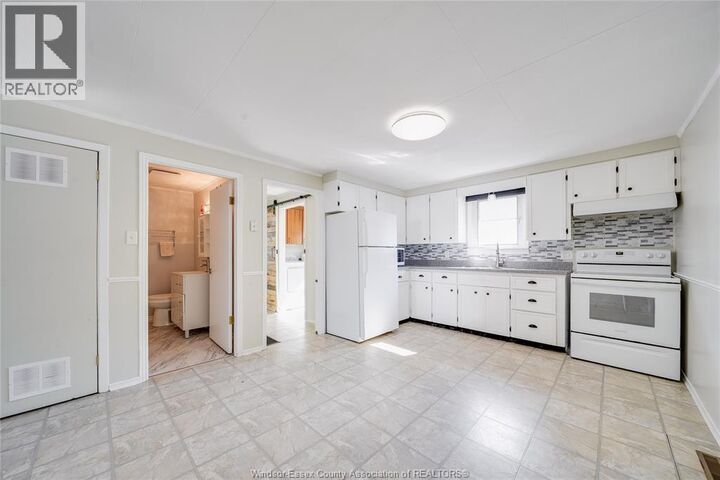 Property Photo: 52 Prospect Street ON N0P 2L0