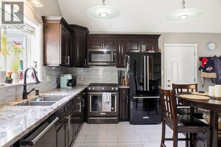Property Photo:  1406 Lesperance Road  ON N8N 1X9 