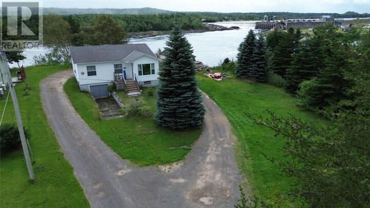 Property Photo:  559 Main Street  NL A0H 1C0 