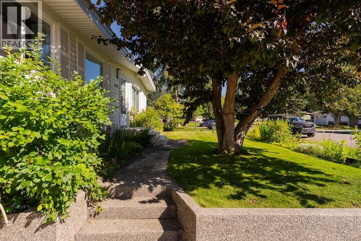 Property Photo: 5807 Oxford Drive BC V2N 2E5