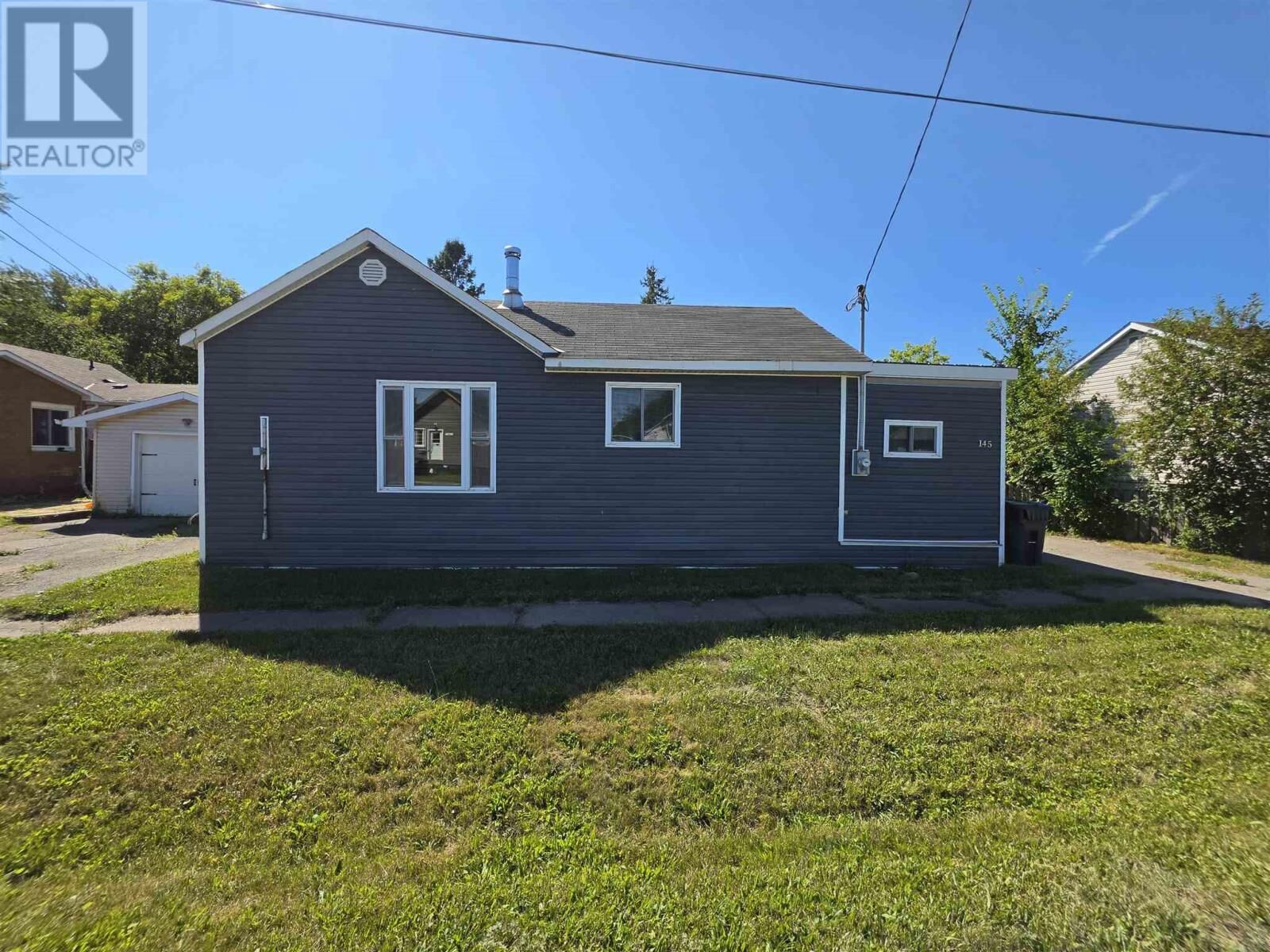 Property Photo:  145 Wilding Ave  ON P6C 4V2 
