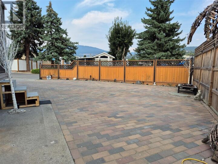 Property Photo:  415 Commonwealth Road 155  BC V4V 1P4 
