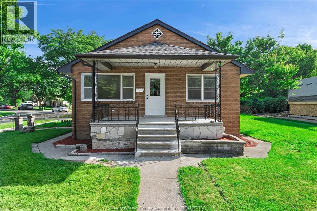 Property Photo:  1465 Campbell Avenue  ON N9B 2K1 